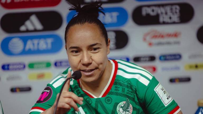 Charlyn Corral está en la lista de jugadoras que se enfrentarán a Australia en duelo amistoso.