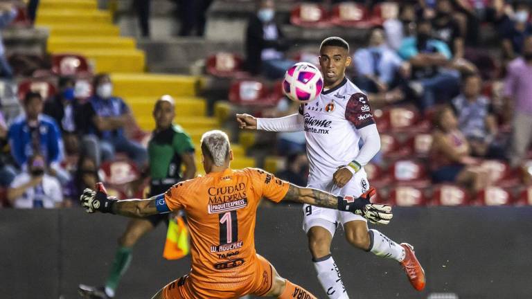 Xolos y Gallos Blancos empatan 1-1 en Querétaro