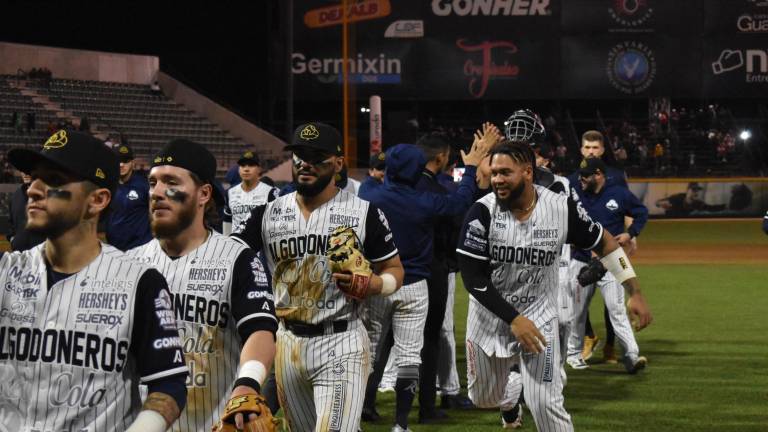 Algodoneros de Guasave se quedó también con el tercero de la serie en casa ante Mayos de Navojoa.