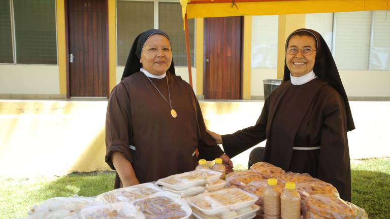 Apoyan mazatlecos a Seminario Diocesano Mazatlán