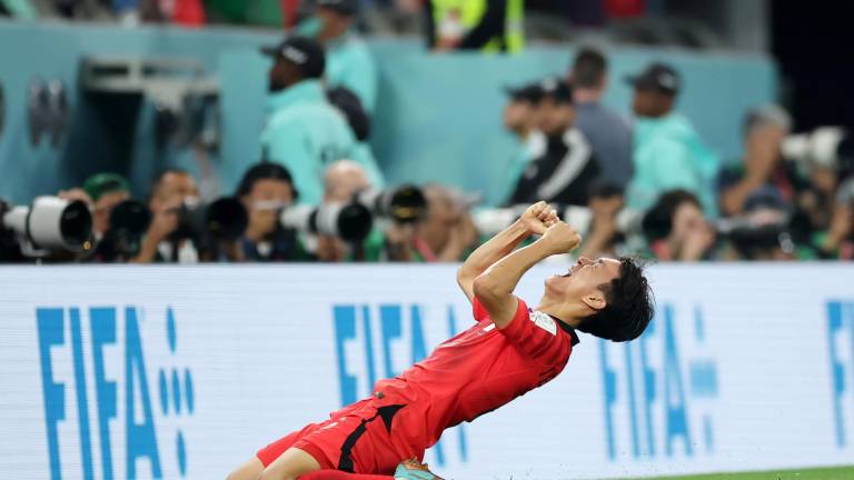 Heung-Min Son festeja su gol.