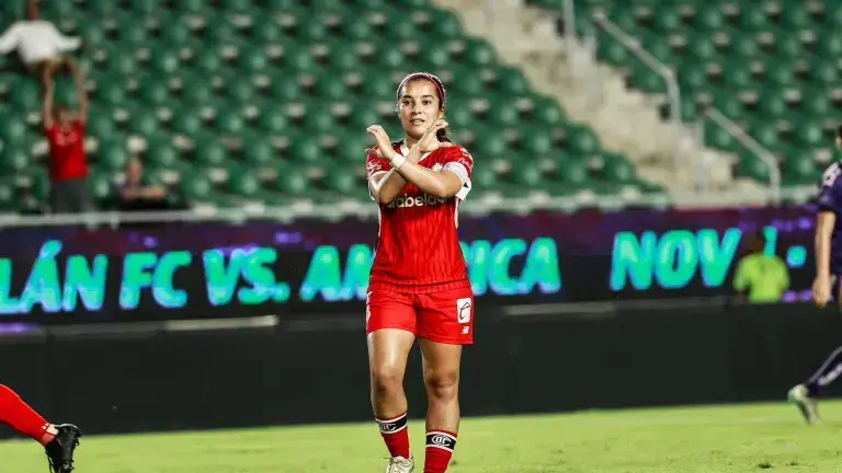 Cinthya Peraza se despide de Toluca luego de tres años.