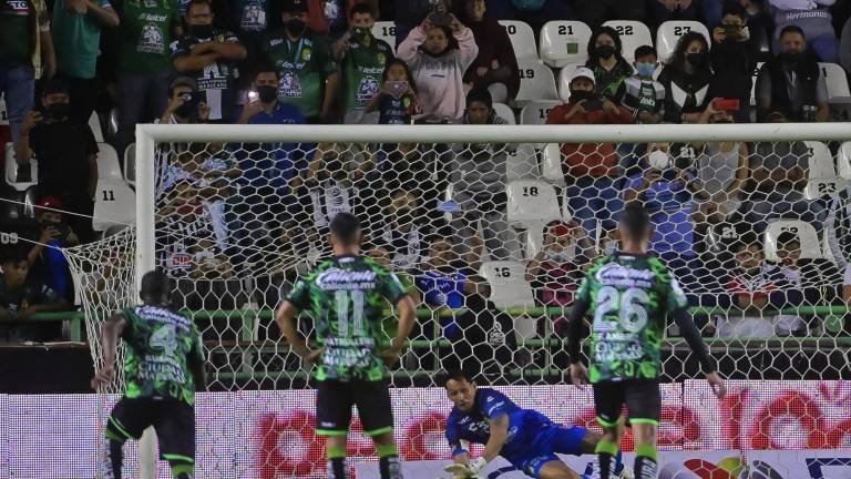 Rodolfo Cota salva al León, en empate sin anotaciones ante Rayados