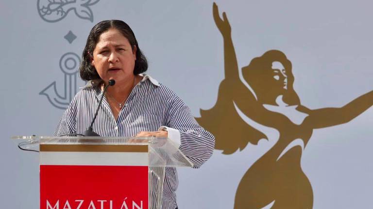 La Alcaldesa Minerva Osuna Zavala advierte que en Mazatlán no permitirán el consumo de alcohol en la vía pública después de las 2 de la mañana.
