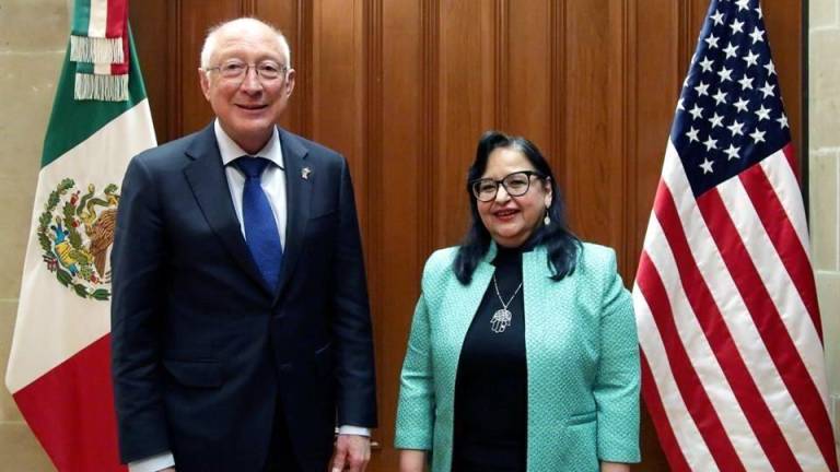 Keneth Lee Salazar, titular de la Embajada de Estados Unidos en México y Norma Lucía Piña Hernández, ministra presidenta de la Suprema Corte de Justicia de la Nación.