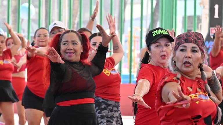 Con más de 150 participantes, el programa Prodemaz tuvo gran presencia, promoviendo la activación física y el disfrute del deporte.