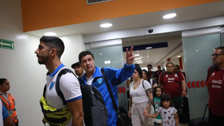 Llega a Mazatlán la Selección de Guatemala para amistoso ante México