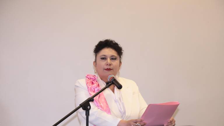 Catalina Araceli Castañeda Estrada rinde protesta como la nueva presidenta de la Asociación de Empresarias Ejecutivas de Sinaloa para el periodo 2025-2026.