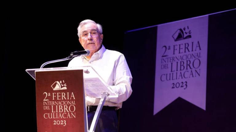 El Gobernador Rubén Rocha Moya dijo en entrevista que prevén iniciar el periférico de Culiacán para marzo del próximo año.