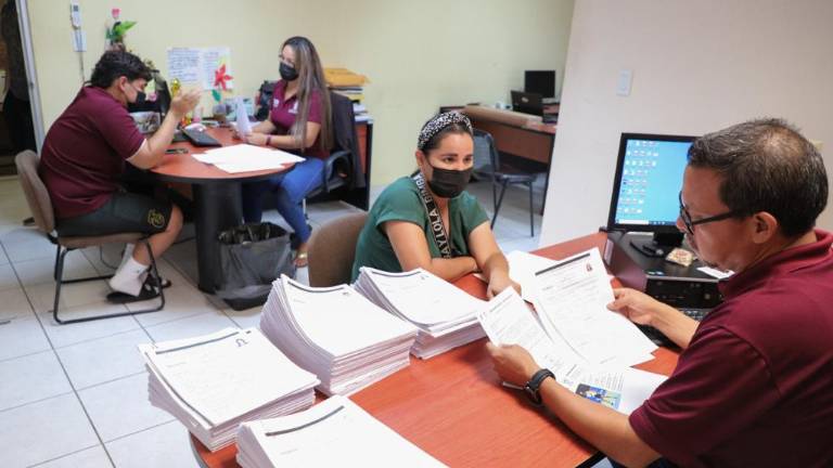 Buena respuesta se ha obtenido en el registro de becas de Isde.