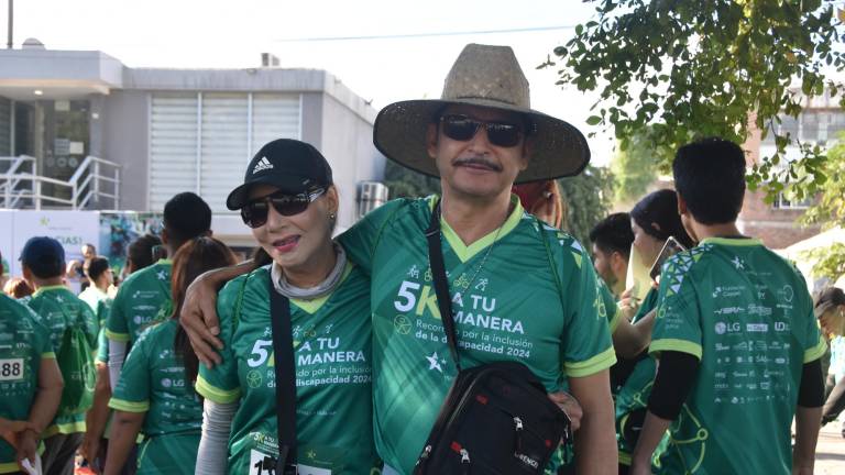 Corren miles de culiacanenses por la inclusión en la segunda carrera 5k A Tu Manera