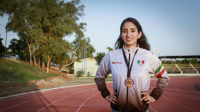 Yamileth Terrazas busca brillar en Dubái.