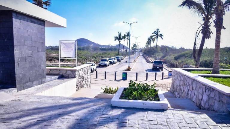 Tiene Mazatlán tres nuevos accesos de playa en Cerritos