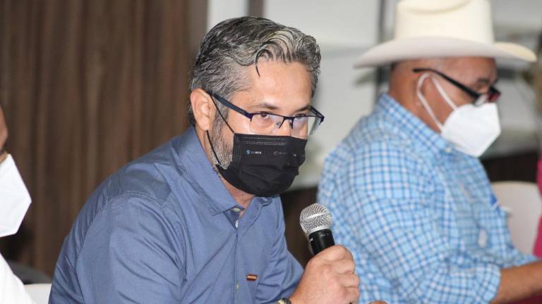 Julio Iván Villicaña Torres, líder de la fracción de Morena en el Cabildo de Guasave.