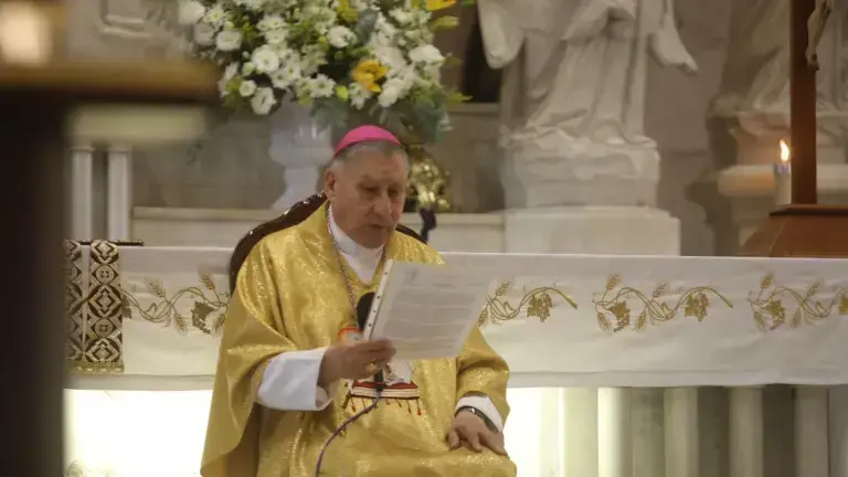 Monseñor Mario Espinosa cumple 30 años de episcopado y agradece al Señor.