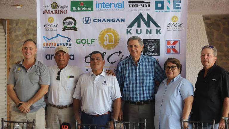 En rueda de prensa se anuncia el torneo.