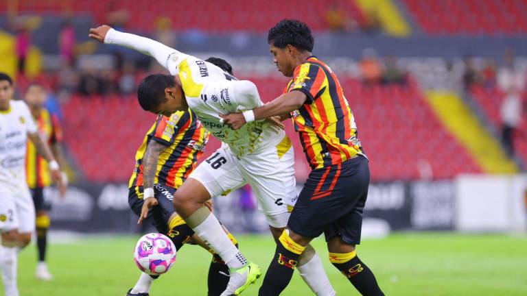 Dorados de Sinaloa no levanta en el torneo.