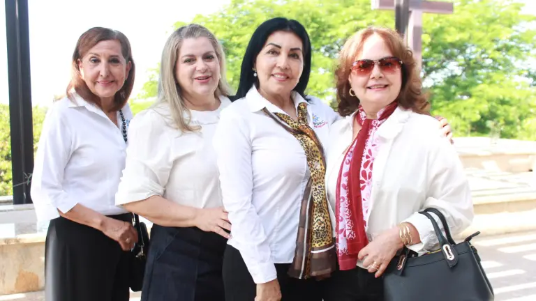 Celebra Anspac Culiacán una generación más de mujeres con deseos de superación