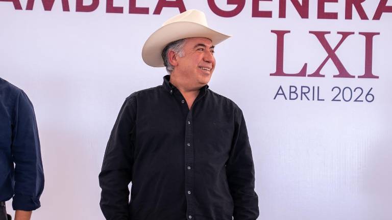 Enrique Inzunza Cázarez publicó un mensaje en el que señala que permanecerá como Senador hasta que concluya su mandato.