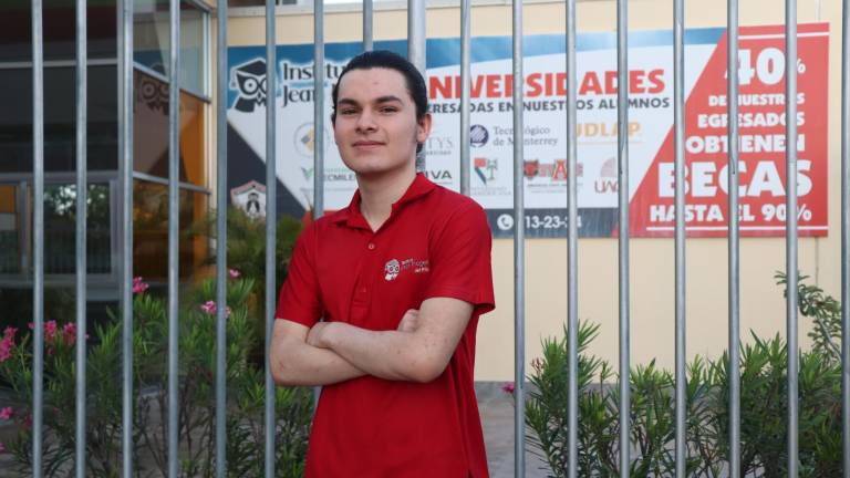 Felipe de Jesús Félix Arredondo logra una presea para Sinaloa en competencia nacional de física.