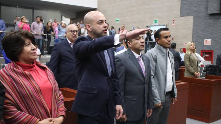 Édgar Antonio Maldonado Ceballos asumió el cargo de Fiscal General de Morelos tras ser designado este jueves por el Congreso del Estado.