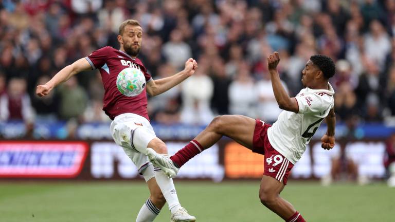 Arsenal derrota por la mínima al West Ham.