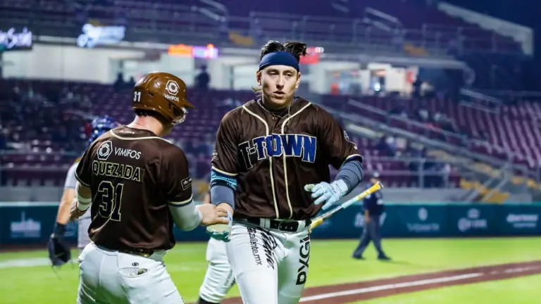 Tucson Baseball Team logró quitarse el dominio de Jaguares para imponerse.