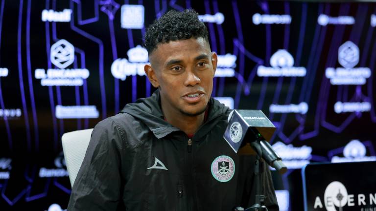 El futbolista Yoel Bárcenas confesó que la noticia de la venta de Mazatlán FC lo tomó por sorpresa y le generó tristeza.