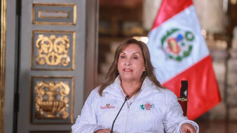 La mandataria fue citada para comparecer ante el pleno.