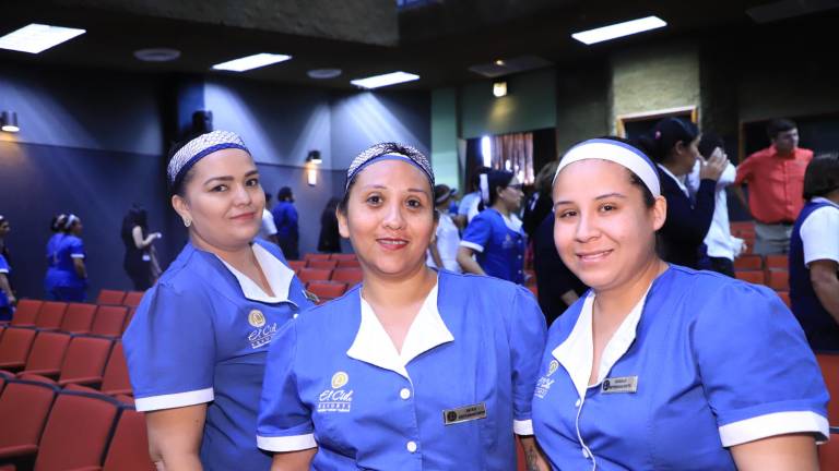 Yari Moreno, Sayra Galván y Fabiola Ortiz.
