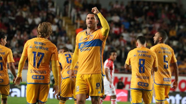 André Pierre-Gignac abrió el marcador por Tigres.