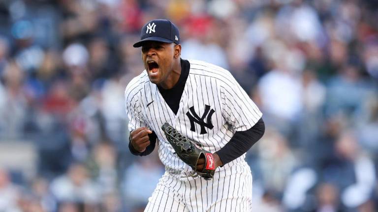 Luis Severino permanecerá con los Yanquis, al menos un año más.