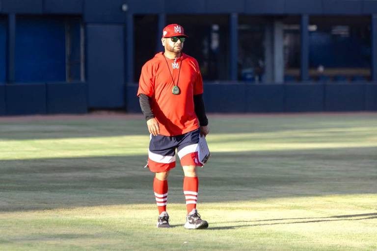 Óscar Robles deja de ser mánager de Águilas de Mexicali