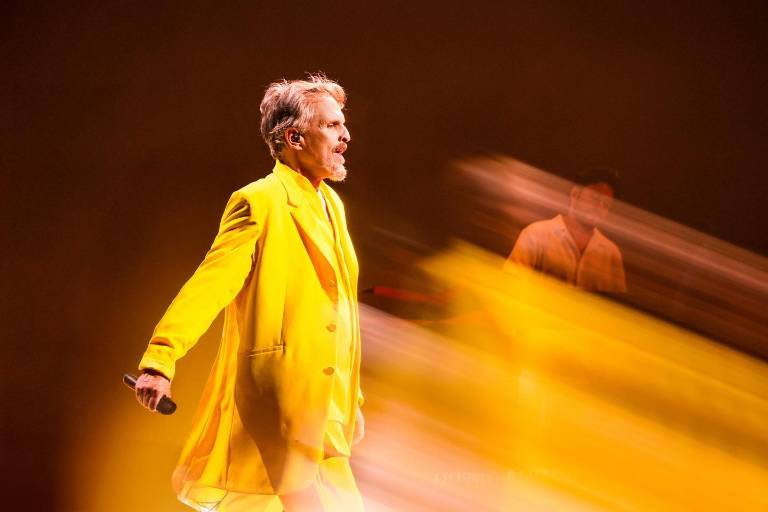 Miguel Bosé cancela concierto en Nueva York por falta de visa laboral