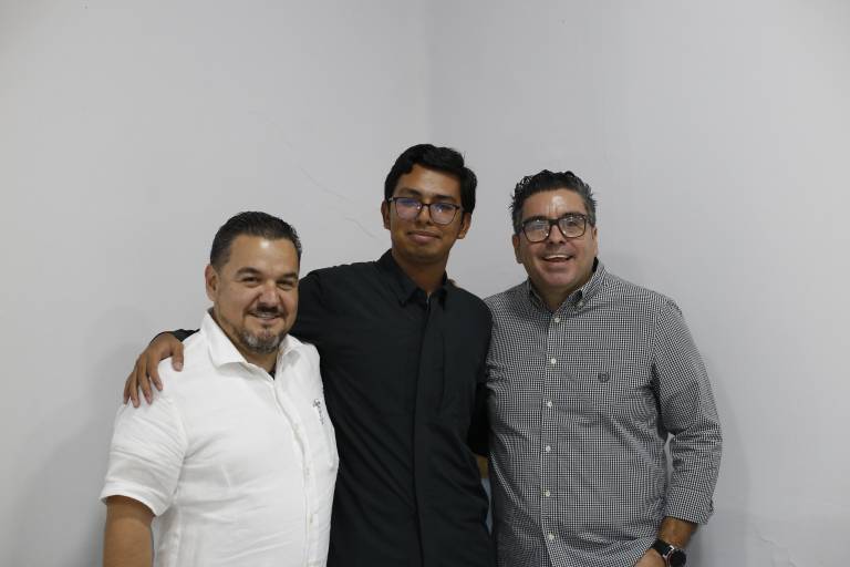 Celebran colaboradores de Noroeste ser papás