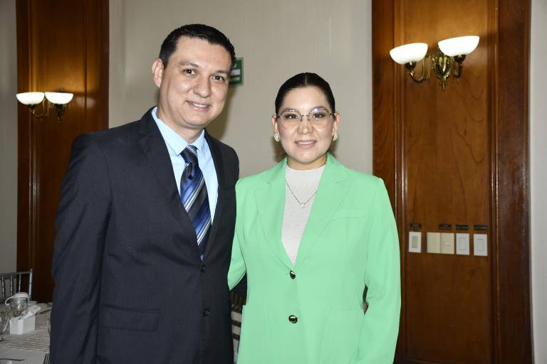 Reconocen trayectoria de la periodista Blanca Rosa Peinado