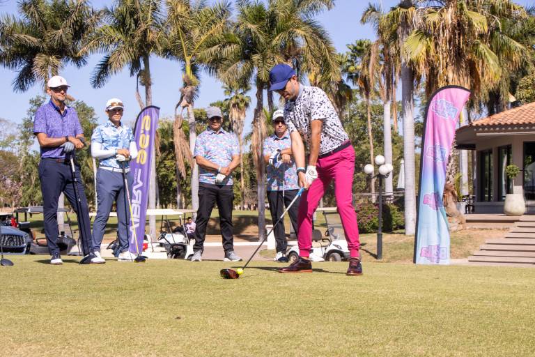 Dan su mejor swing en la segunda edición del Torneo de Golf EXATEC Blue Open