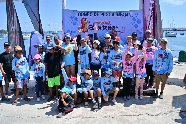 Se divierten más de 50 pequeños con el Primer Torneo de Pesca Infantil