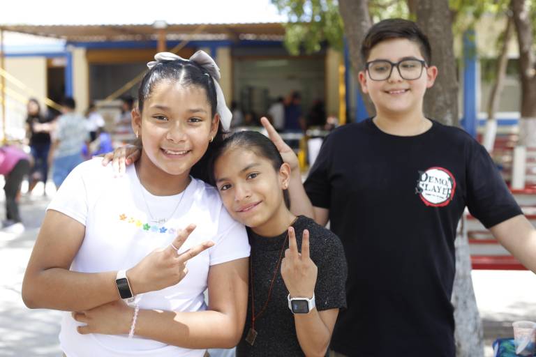 Con juegos mecánicos celebran su tradicional Día del Niño