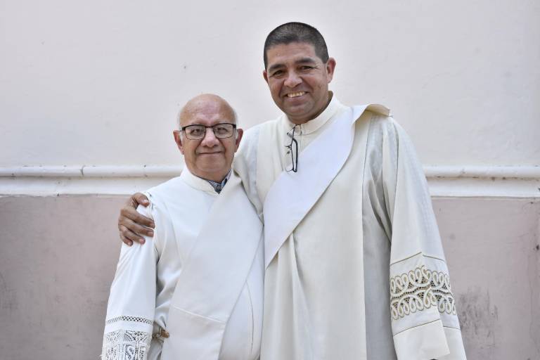 Renuevan sacerdotes sus promesas ministeriales en la Misa Crismal