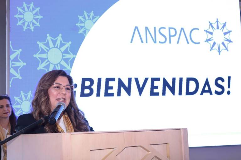 Recibe Mazatlán a damas de Anspac de todo el País