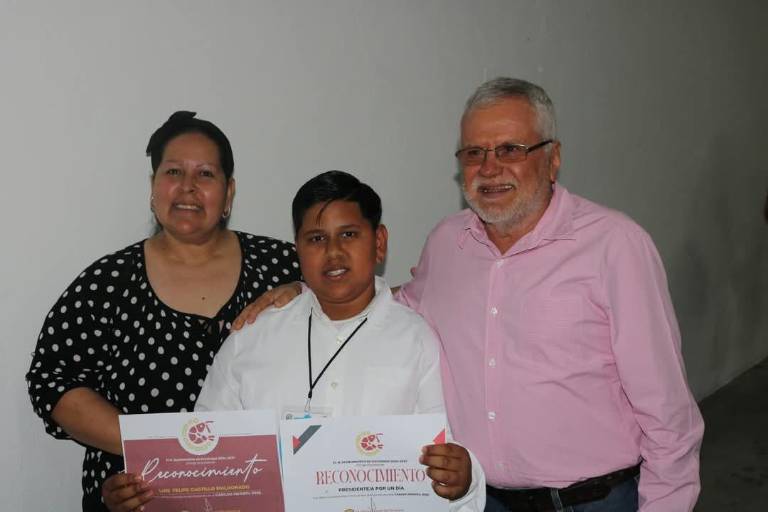 Luis Felipe Maldonado Castillo se convierte en Alcalde Infantil de Escuinapa