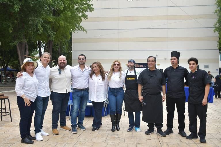 Disfrutan de la segunda Gran Parrillada organizada por los Exatec