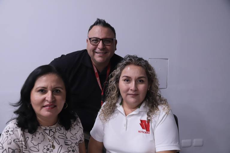 Celebra Noroeste a los cumpleañeros del mes