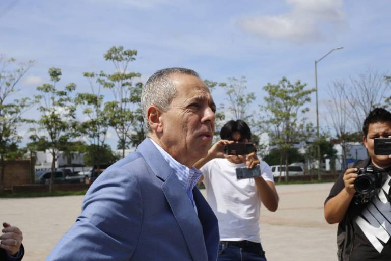 Renta de patrullas no fue ocurrencia; lo haría nuevamente, asegura Vargas Landeros