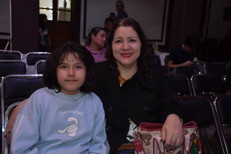 Comparten con ‘Amahl’ un mensaje de generosidad