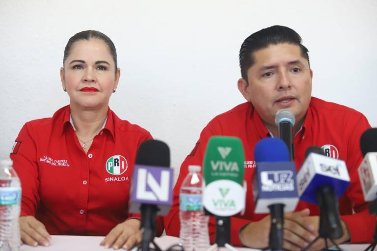 PRI ‘abre las puertas’ al PAN, PAS y Movimiento Ciudadano para una alianza en el 2027