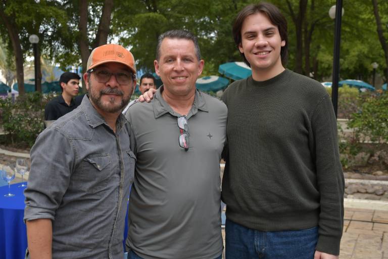 Disfrutan de la segunda Gran Parrillada organizada por los Exatec