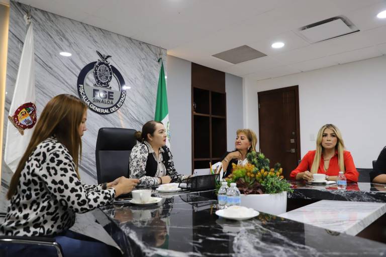 Diputadas y Fiscal de Sinaloa se reúnen por reformas en procuración de justicia