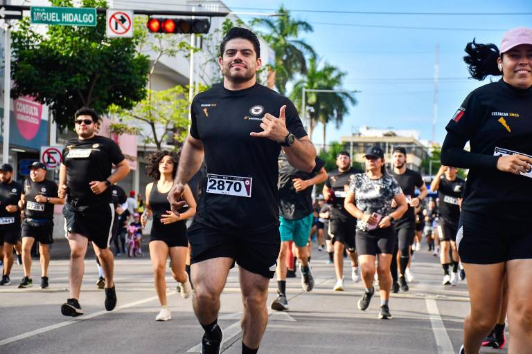 Juan Manuel Aguirre y Estefany Urías dominan la Carrera ‘Corre con tu Guardia’ 2025